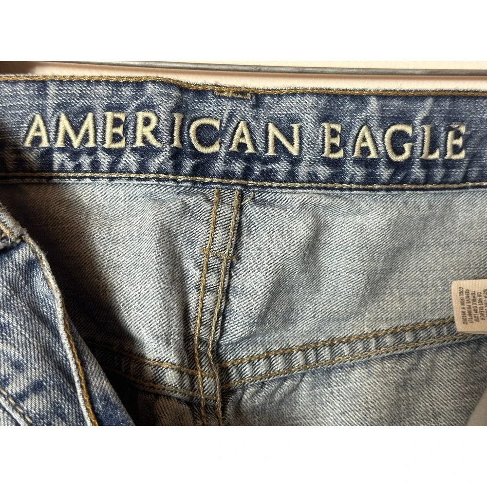 American Eagle Jeans Mens 31x30 Blue Denim Medium Wash Straight Low Loose‎